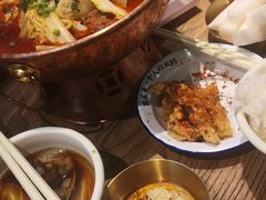 -成都你六姐·牛肉冒菜(上海环宇荟店)