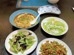-红蕾家政·保姆·育儿嫂·钟点工