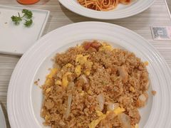 -必胜客(阿罗海店)
