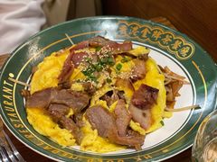 滑蛋牛肉叉烧饭-肥韬茶餐厅(南山mini店)