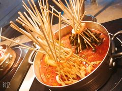 -鲜艳全日餐厅(长江之舟华邑酒店)