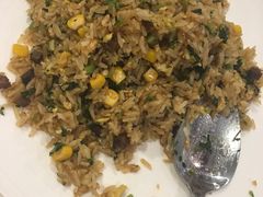 雪菜牛肉炒饭-杭州香格里拉·香宫中餐厅
