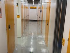 -安东易迷你仓自助寄存仓库(淞虹路店)