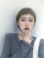 -BULB STUDIO 巴柏明星发型工作室