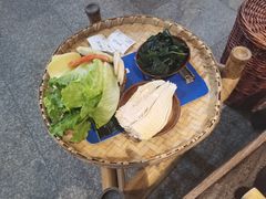 -卤校长老火锅(杨家坪直营店)