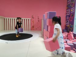 -多米空间儿童游乐中心(路劲世界广场店)