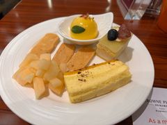 海盐蛋糕-佛山皇冠假日酒店-西餐厅