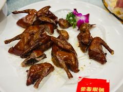 妙龄乳鸽-香山家宴