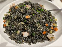 墨鱼汁海鲜炒饭-上海宝华喜来登酒店·采悦轩中餐厅
