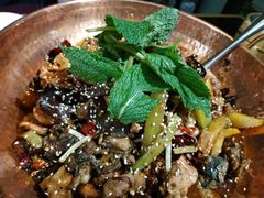 -飞虎过桥米线(翠湖店)