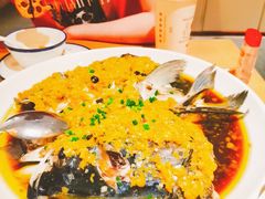 剁椒鱼头-楚山晓·湖北菜(武汉光谷K11店)