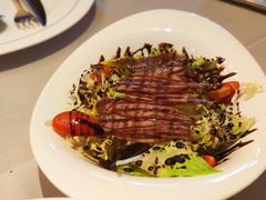 烟薰鸭肉沙拉-戈雅法餐厅(世界城广场店)