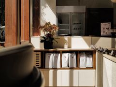 -VERIE BAKEHOUSE