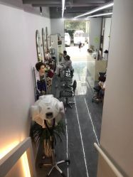 -茶发Salon·烫发染发理发