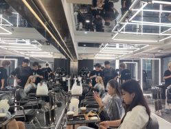 -厘里·salon