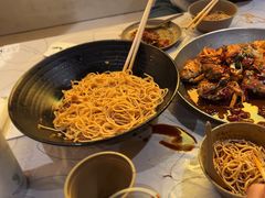 -巴厘龙虾·榜首油焖大虾(音乐学院·沿江酒馆店)