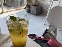 -边渡咖啡烘焙店(昙华林店)