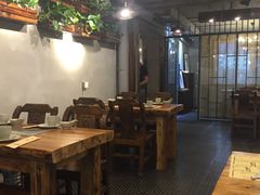 大堂-整点串儿烧烤海鲜排档