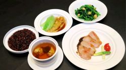 -英芬国际月子中心(岛屿度假月子·洲至奢选香岚店)