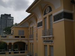 -胡志明市美术馆