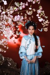 点击看大图 -九月鹰飞汉服摄影工作室