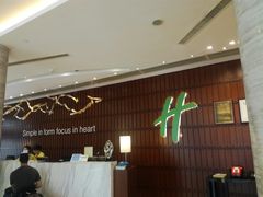 -上海虹桥君丽假日酒店(娄山关路地铁站店)