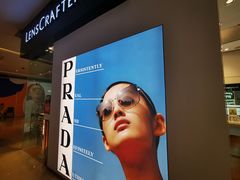 -LensCrafters亮视点·OAKLEY精选(静安嘉里中心店)