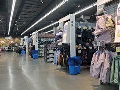 -迪卡侬(越秀公园店)