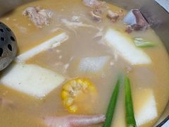 -肥仔文澳门猪骨煲(南京西路店)