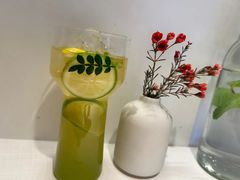 -春树下·树屋花房西餐厅(罍街AS1980店)