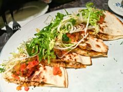 -LESCEDARS Brasserie Bistro香柏树