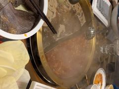 -小天鹅火锅·一线江景洪鼎旗舰店(洪崖洞店)