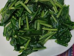 -香巴拉云南餐厅(华莱坞店)