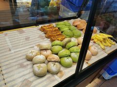 -顶东面包花园·生日蛋糕(香榭丽店)