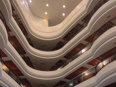 -五谷芳乳鸽王(海景店)