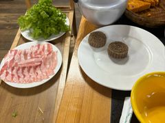 -银同牦牛肉火锅