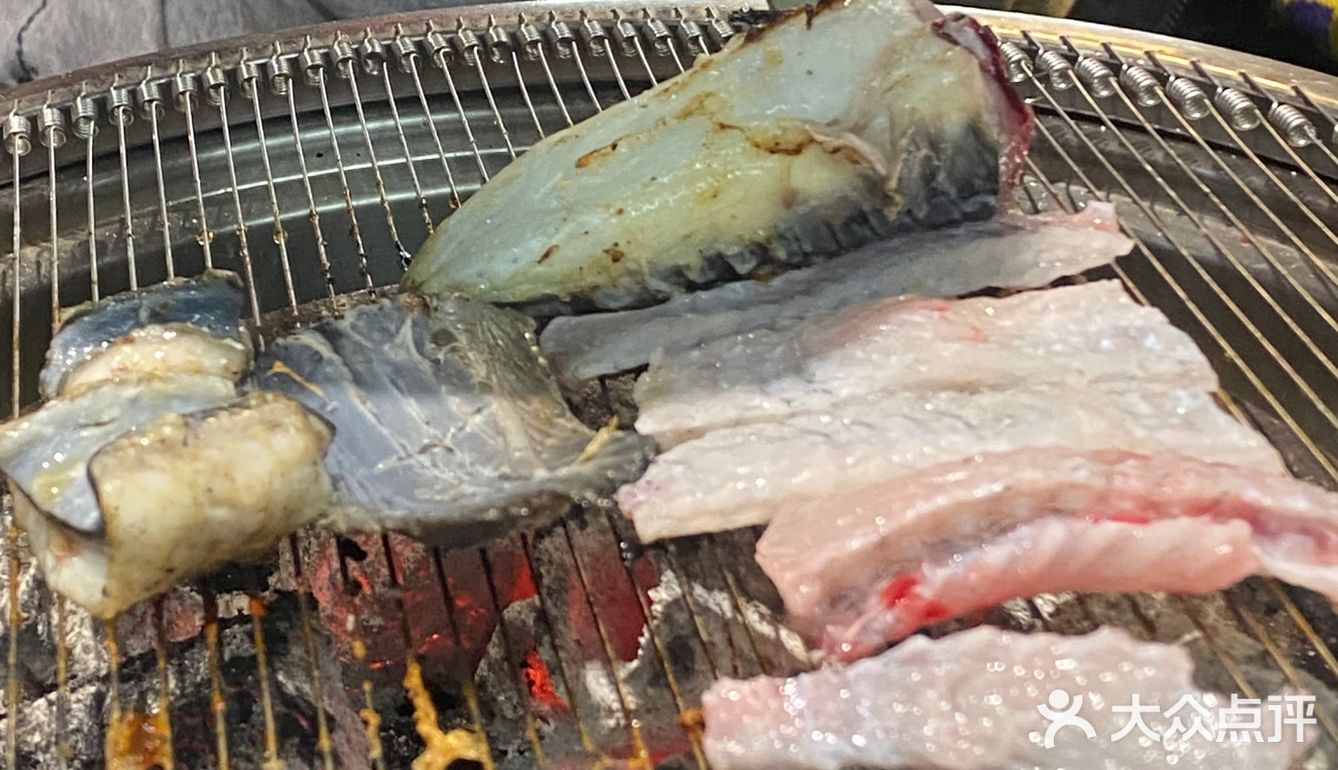 烤鳗鱼，烤肉🐟🥩