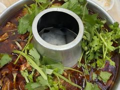 -郑记•不夜城烧烤•龙虾•虾蟹(黄鹤楼店)
