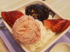 雪山草莓-满记甜品(无锡八佰伴店)