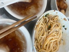 -辣辣小吃豆花米线(大观篆新农贸市场店)