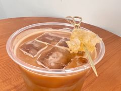Bee的蜂巢拿铁-LilBee Coffee