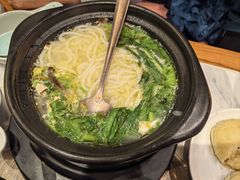 云南过桥米线-云海肴云南菜·蒸汽石锅鱼(新奥店)