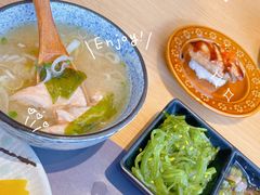 三文鱼味增汤-林妈妈村·日式料理(宝山万达店)