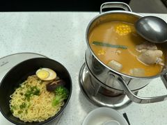 -肥仔文澳门猪骨煲(南京西路店)