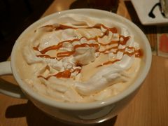 焦糖马其朵-必胜客(瑞虹店)