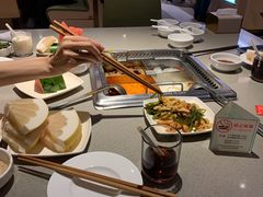 -海底捞火锅(新松江路店)