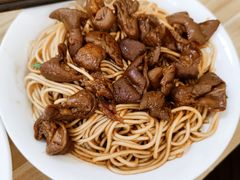 肥肠干挑面肉丝汤-老余家面馆