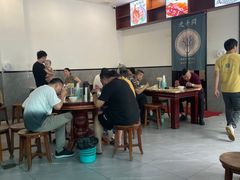 -香辉食馆(新兴路店)