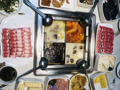 -海底捞火锅鲜切牛肉主题店(长寿路店)