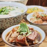 美食体验|鲜香浓郁的黄鱼面🍜，尽在淮海路！ 